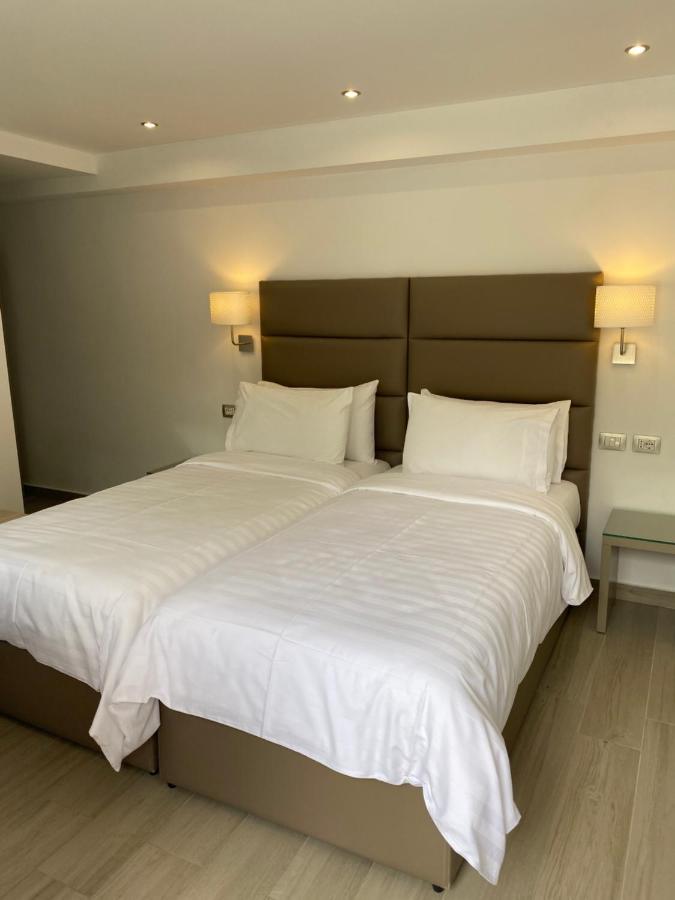 Hotel Golden View